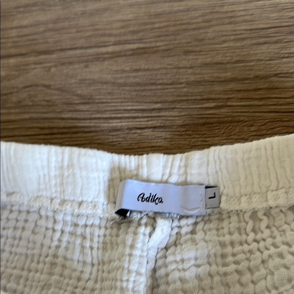 Women's White Textured Shorts - Picture 2 of 2